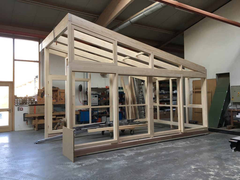 holzfenster-holz-alufenster-wintergarten-haustuer-individuelle-gestaltung-sonderform-waerme-nachhaltig-oekologisch-natuerlich-tradtionell-bewaehrt-einfache-verarbeitung